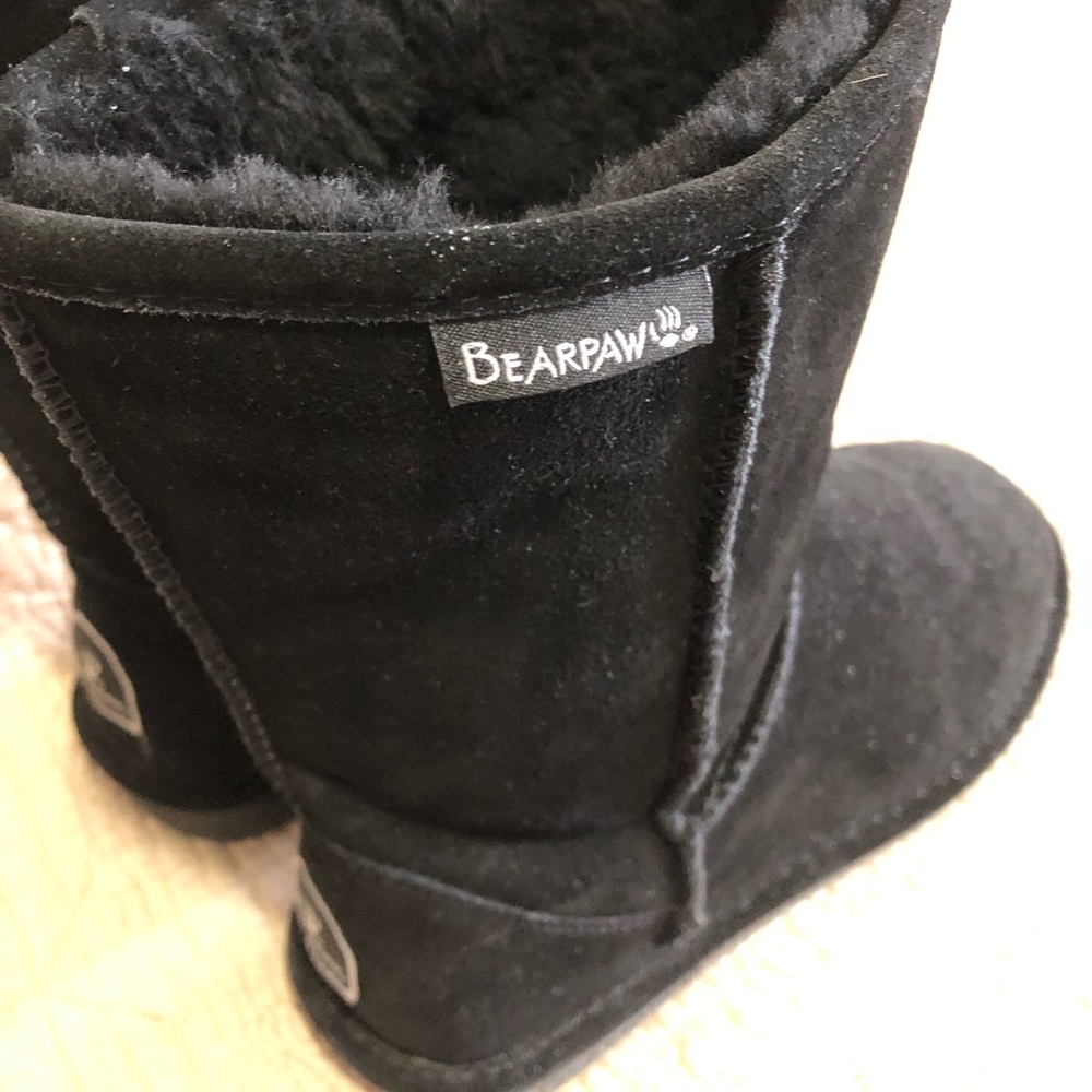 Bearpaw Emma short women’s boots EUC